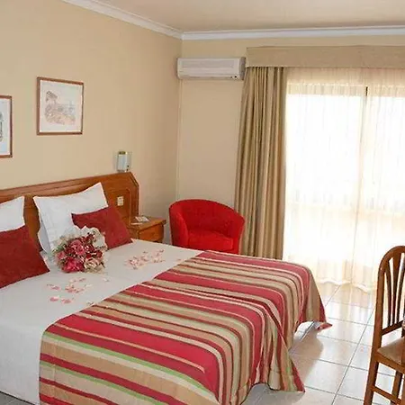 Mh Atlantico Hotel 4*