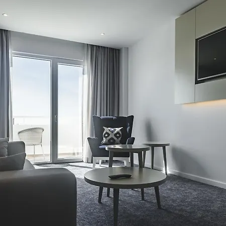 Mh Atlantico Hotell Atouguia Da Baleia