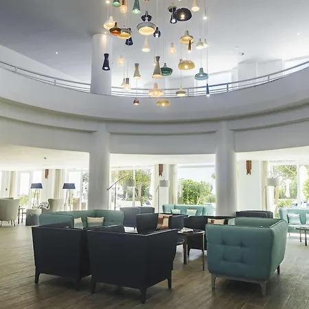 Mh Atlantico Hotell 4*