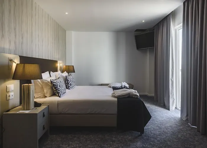 Mh Atlantico 4* Атогиа-да-Балейя