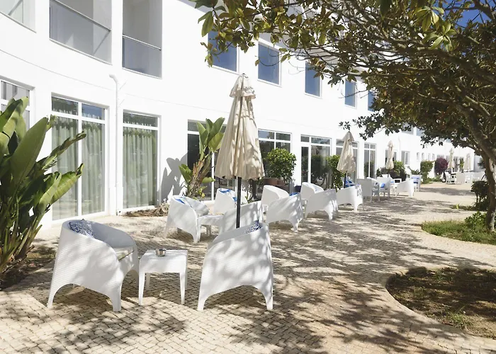 Mh Atlantico 4* Атогиа-да-Балейя